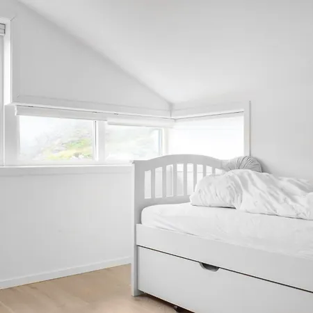 Gorgeous In Stolmen With Kitchen Сasa de vacaciones