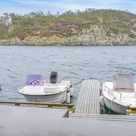 Gorgeous In Stolmen With Kitchen * Stolmen